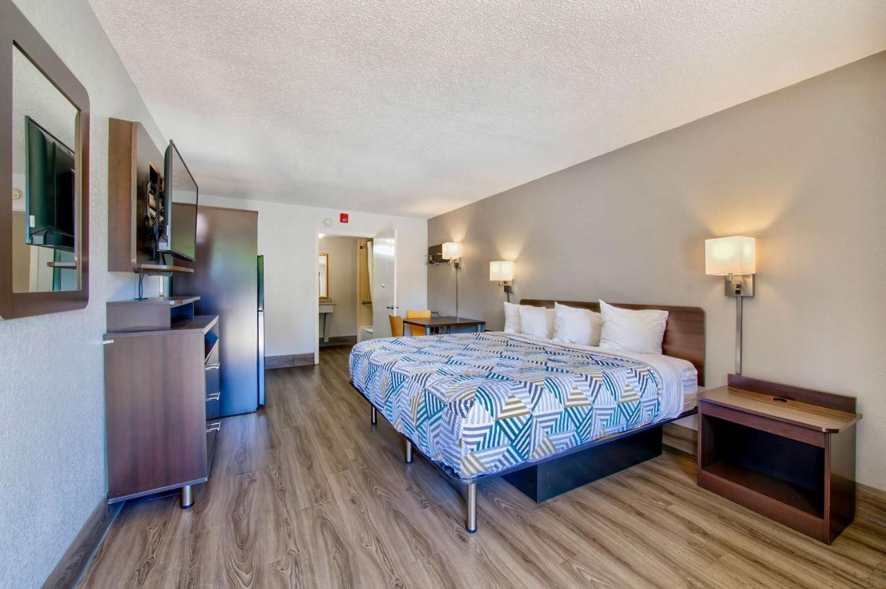 Studio 6 Birmingham, Al - Medical Center - Inverness Hwy 280 Hotel