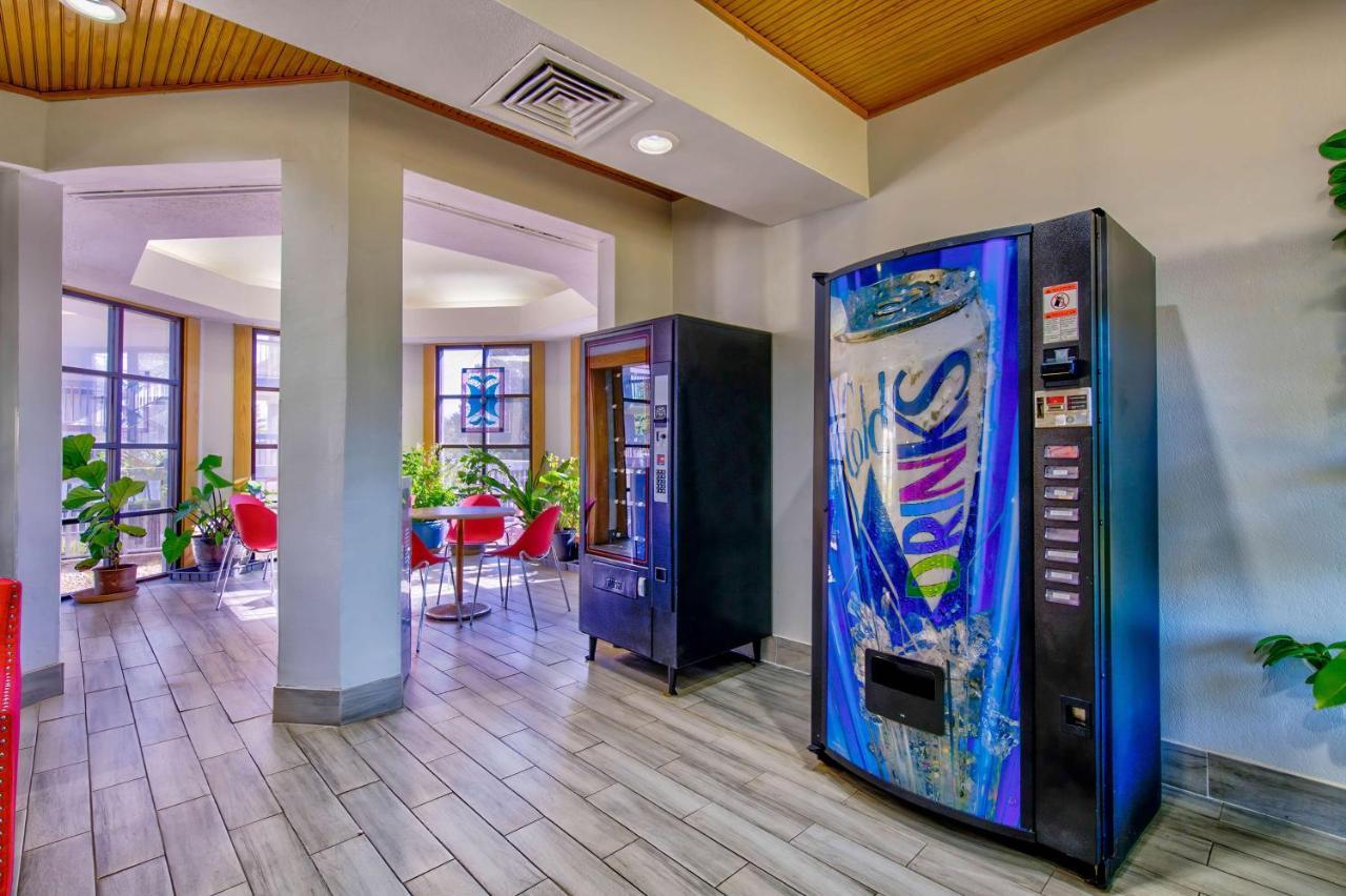 Studio 6 Birmingham, Al - Medical Center - Inverness Hwy 280